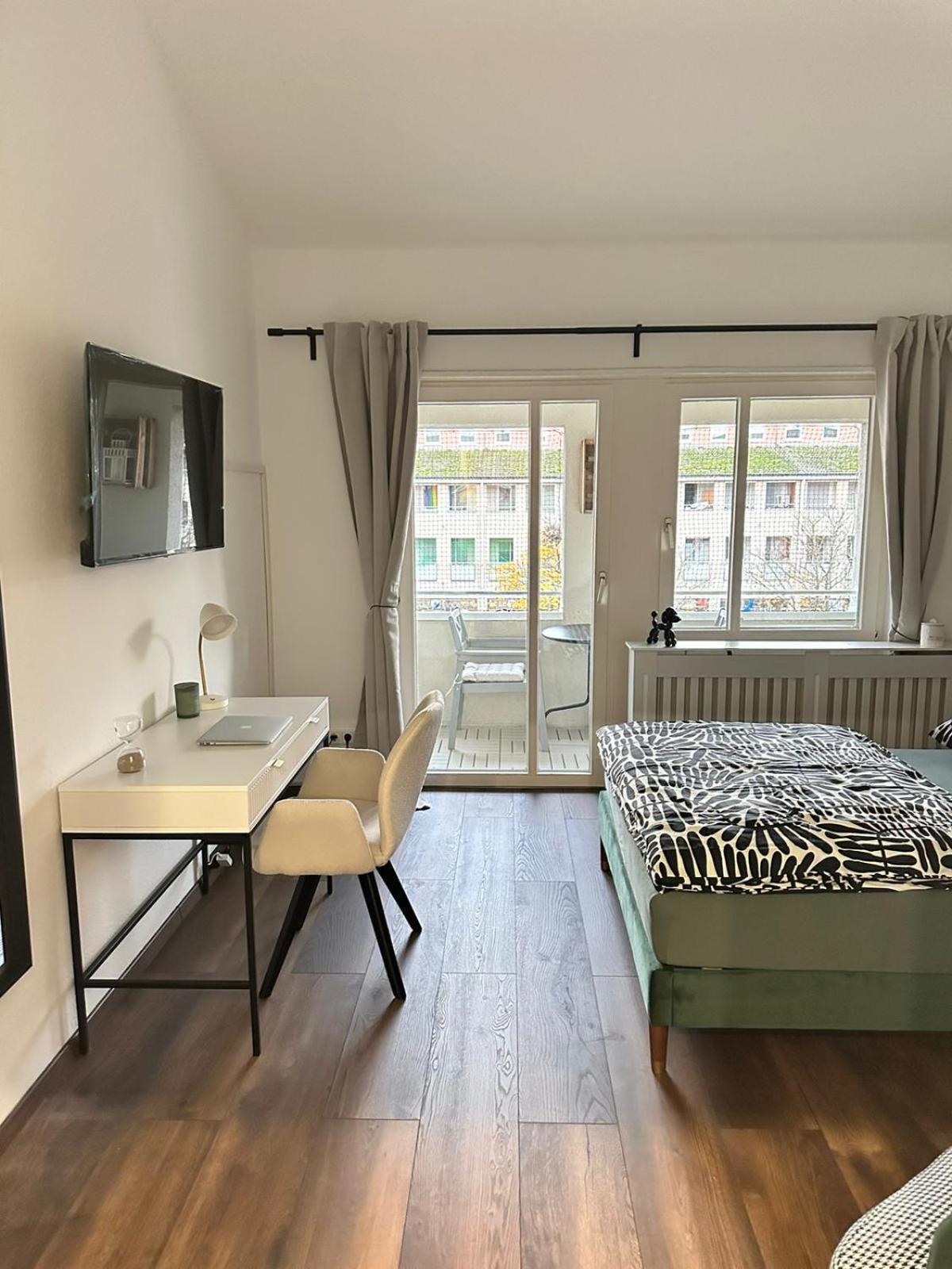 Naehe Kit Mit Parkplatz Und Smart Tv Apartment Karlsruhe Exterior photo